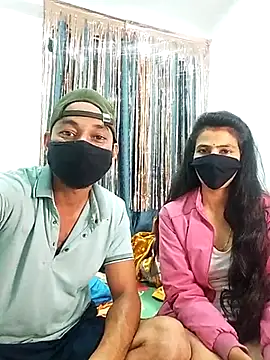 Somya_Rishi's cam snapshot