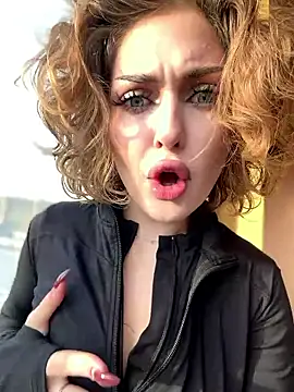 KellyKeler's cam snapshot