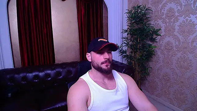 AdamJamesonn's cam snapshot