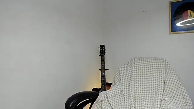 layneinchains's cam snapshot