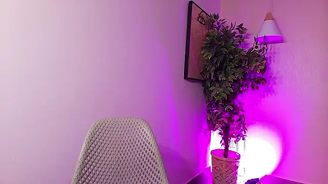 _Mia_Rebel's cam snapshot