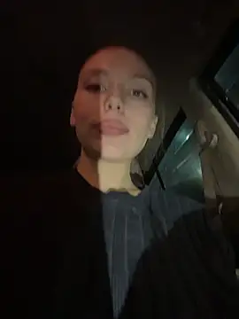 LeiaMood live sex cam