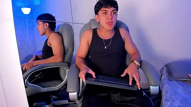 _TaylorBlack's cam snapshot