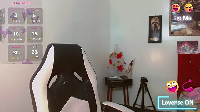 AdharaaMoon live sex cam