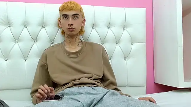 ttimy_x_boy live sex cam