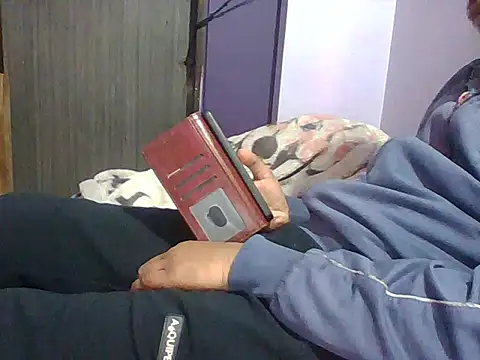 Dirtyman1232 live sex cam