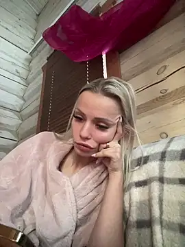 TuhmaKettu's cam snapshot