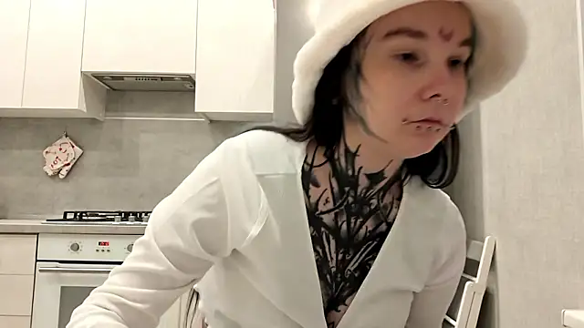 HighelikeGirl live sex cam