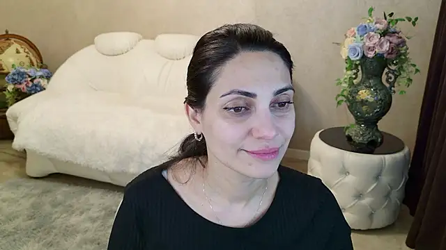 LovelyBeatrice's cam snapshot