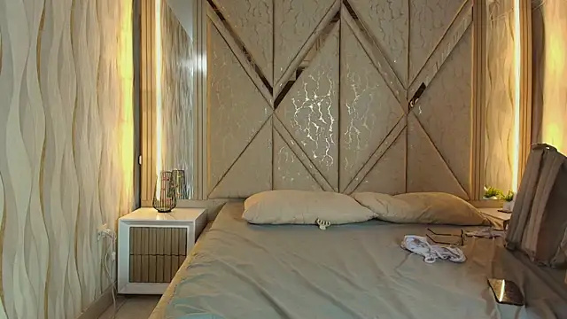 Hotcouple_222 live sex cam