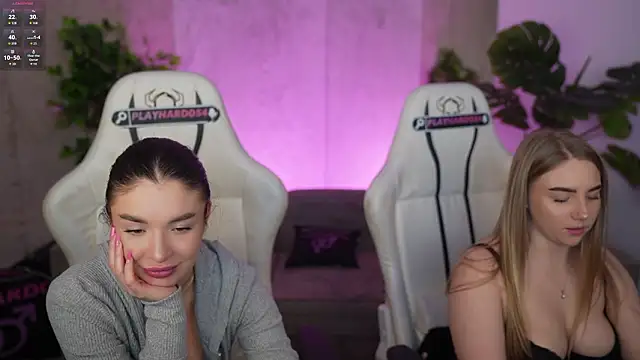 Ariella_Star's cam snapshot