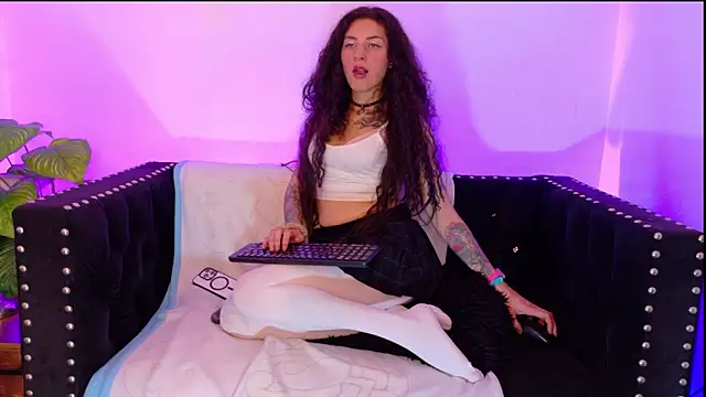 Iriis_Rose_'s cam snapshot