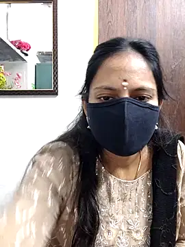 Queen-Neha's cam snapshot