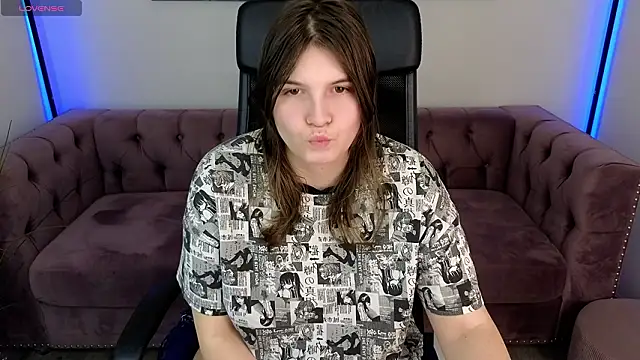 Ruyjin_Choi's cam snapshot