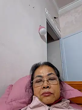 Hotestlove live sex cam