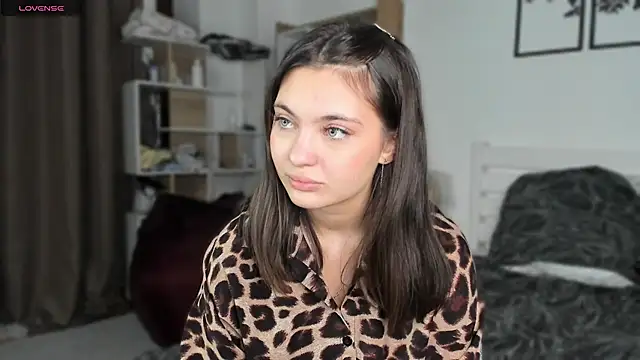 FunnyyMonkeyy's cam snapshot