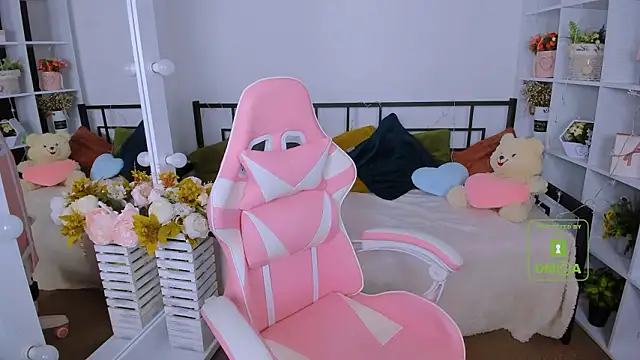 Elma_Lily's cam snapshot