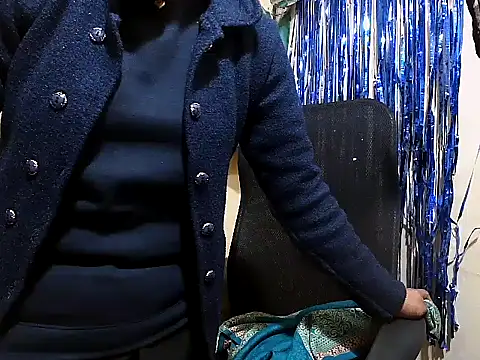 Shivani-Gupta's cam snapshot