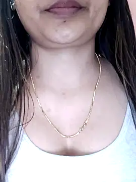 Wild-janvi's cam snapshot