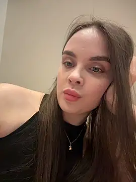 KristiRich live sex cam