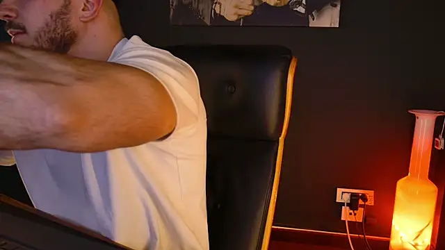 AngeloEric live sex cam