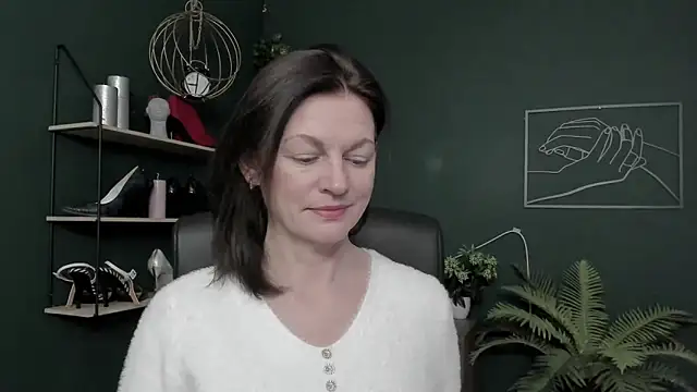 VivianWILD's cam snapshot