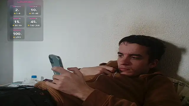 Tombgy07's cam snapshot