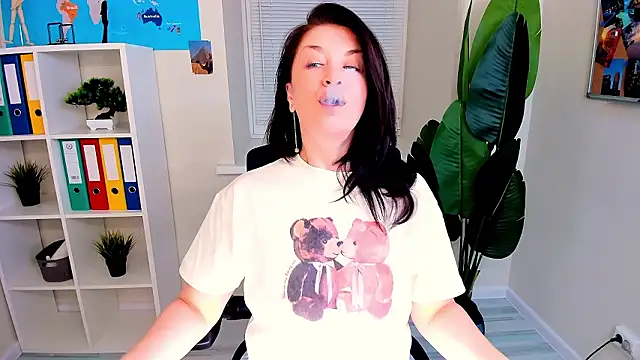 AnaMills's cam snapshot