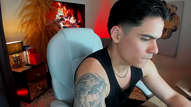 Matias_Murrier live sex cam