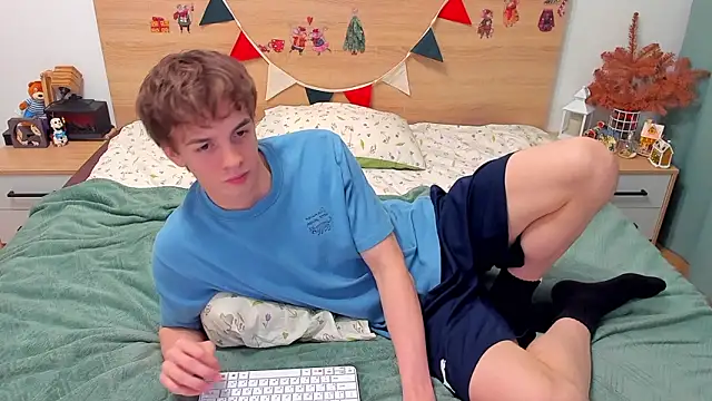 Fandi_777 live sex cam