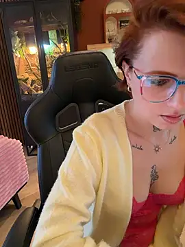 SweetAnneUnique26 live sex cam