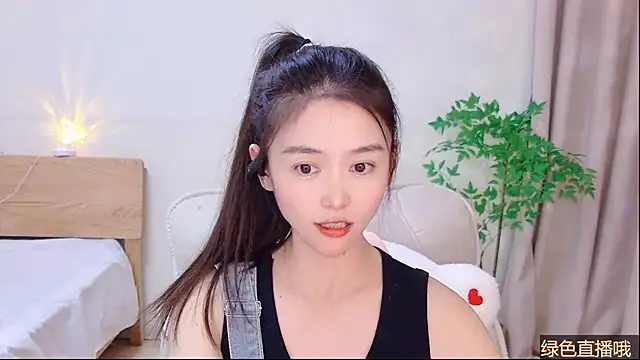 Coco-Sweetie live sex cam