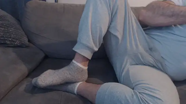 hugemachohandsome live sex cam