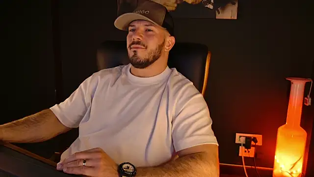 AngeloEric live sex cam