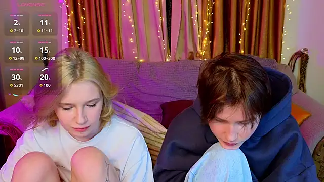 Girls_Fingers live sex cam