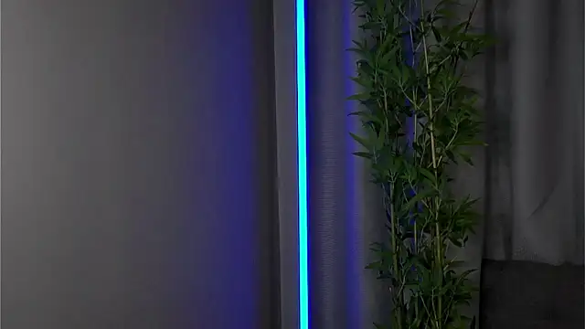 CarynRad live sex cam