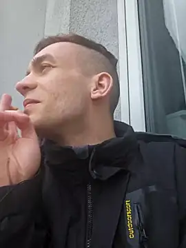 nickdtr23's cam snapshot