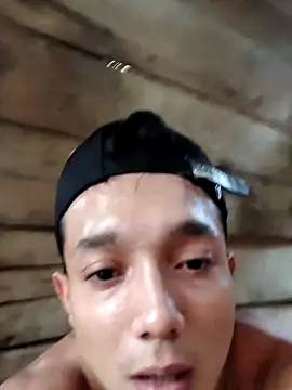 tayson_'s cam snapshot