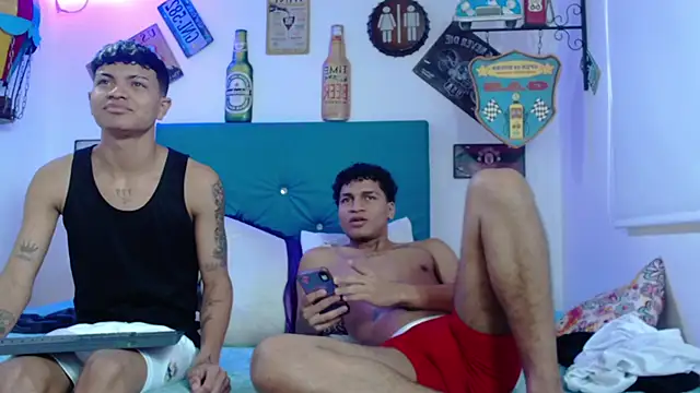 ian_boys_sexy's cam snapshot