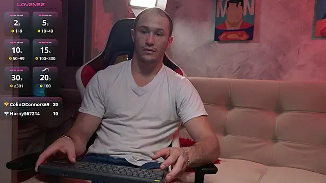 AxelFairchaild live sex cam