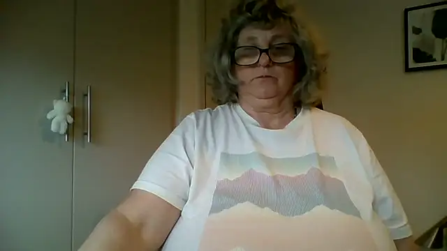 NoraJohnson6 live sex cam