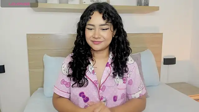 rossie_lanie_'s cam snapshot