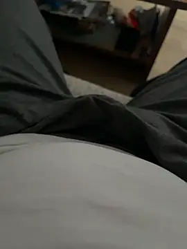 sweetiemale's cam snapshot