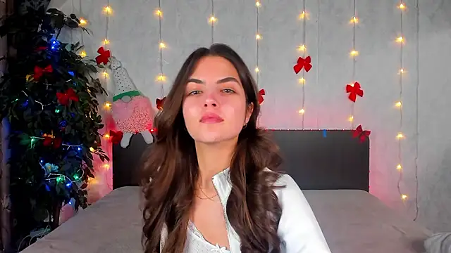 Milana_Crystal_ live sex cam