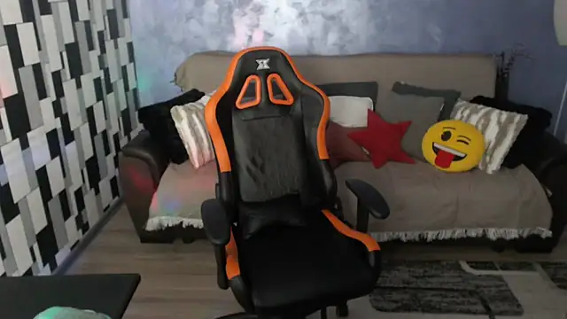 NycolleSweet37's cam snapshot