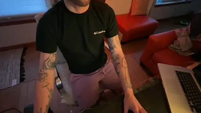 RuffClvb live sex cam