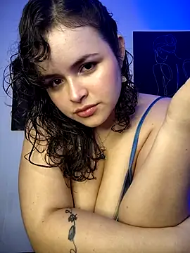 SeleneLuminari8 live sex cam