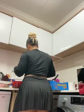 Diamondpussy97 live sex cam