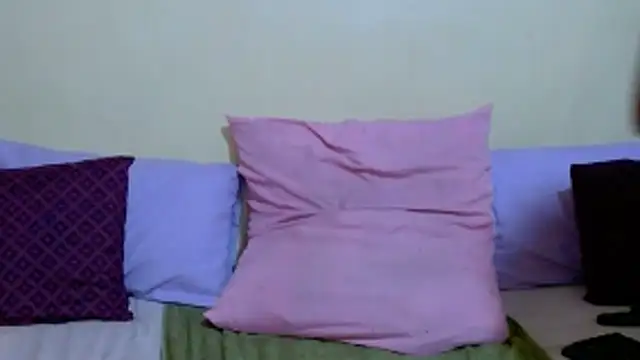 DiamondLuv29's cam snapshot