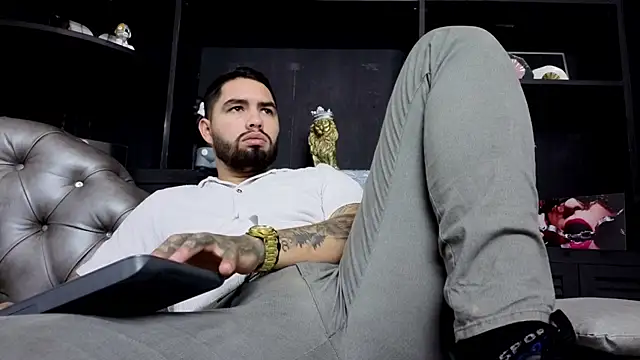 matteosantos live sex cam